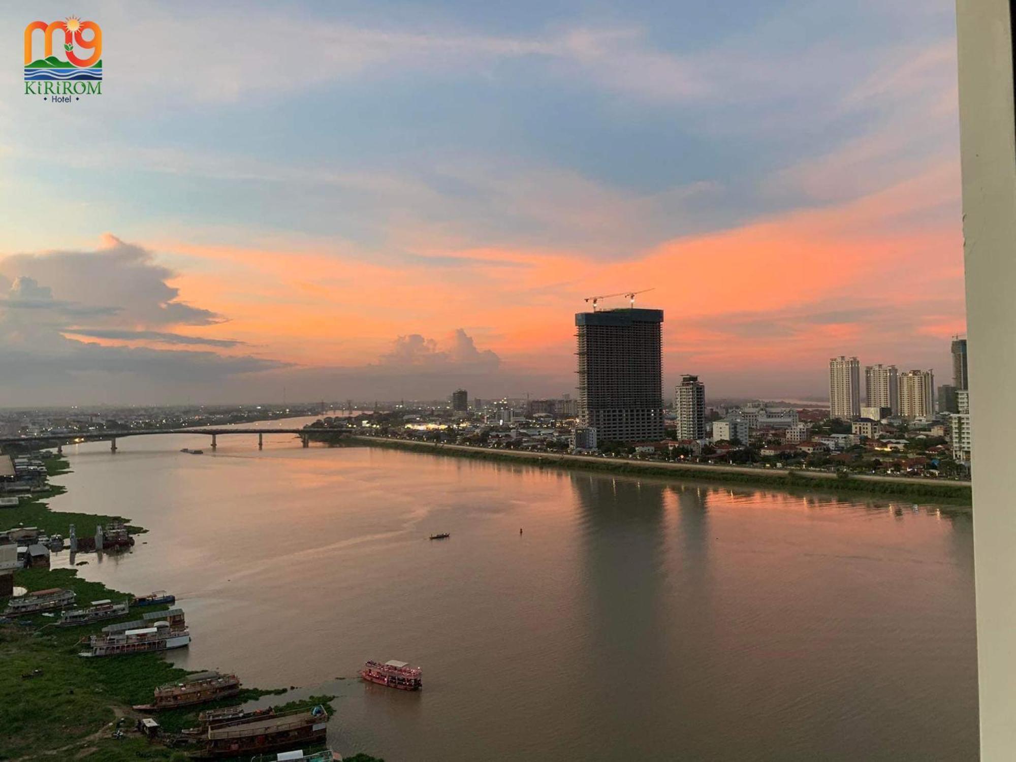 M9 Kirirom Hotel พนมเปญ ภายนอก รูปภาพ